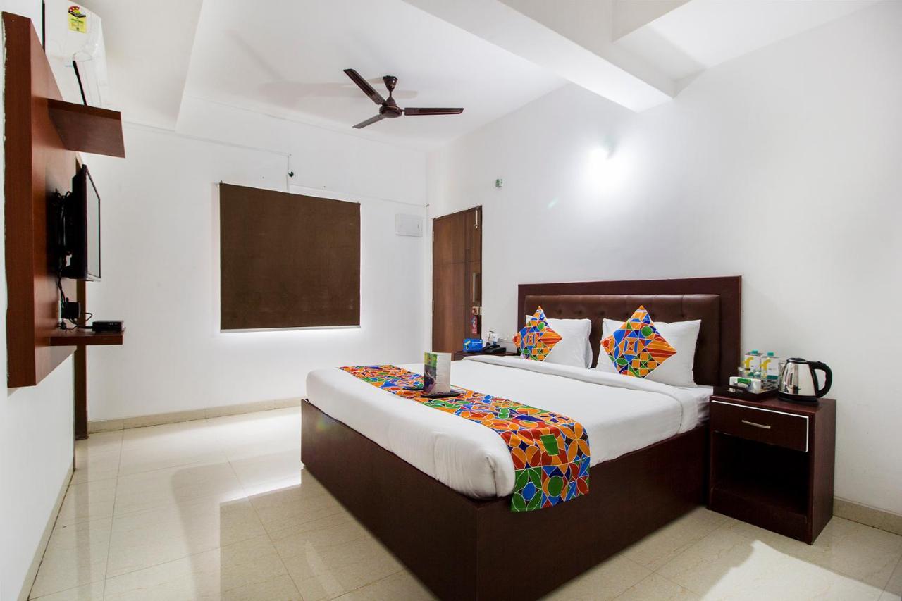 היידראבד Fabhotel Limestone Suites - 750M From Yashoda Hospitals, Somajiguda מראה חיצוני תמונה
