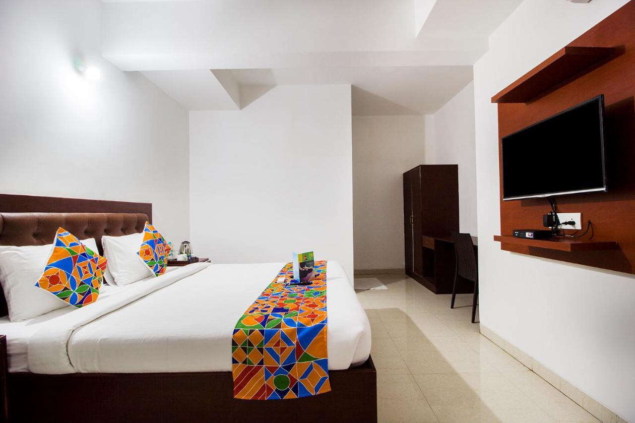 היידראבד Fabhotel Limestone Suites - 750M From Yashoda Hospitals, Somajiguda מראה חיצוני תמונה